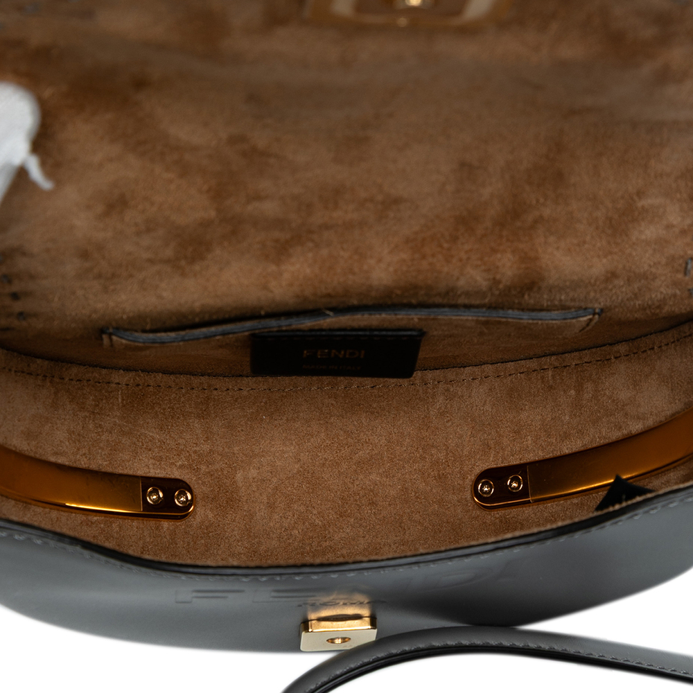 Pre-Loved Fendi Leather Moonlight Crossbody - Picture 4 of 8